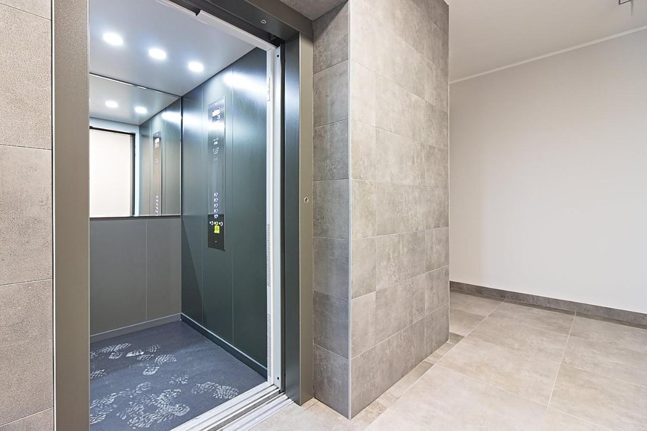 Varsovia Residence Apartament 19 Parking Elblag Exterior foto